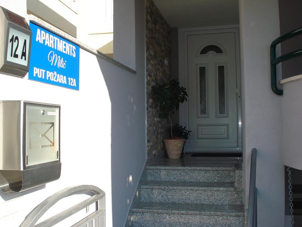 Milic Apartments Макарска Екстериор снимка