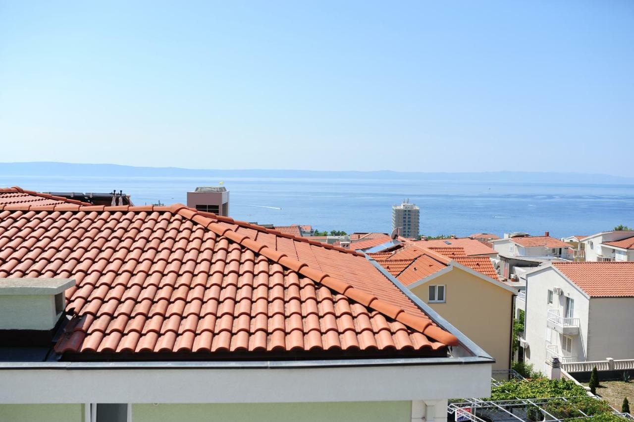 Milic Apartments Макарска Екстериор снимка