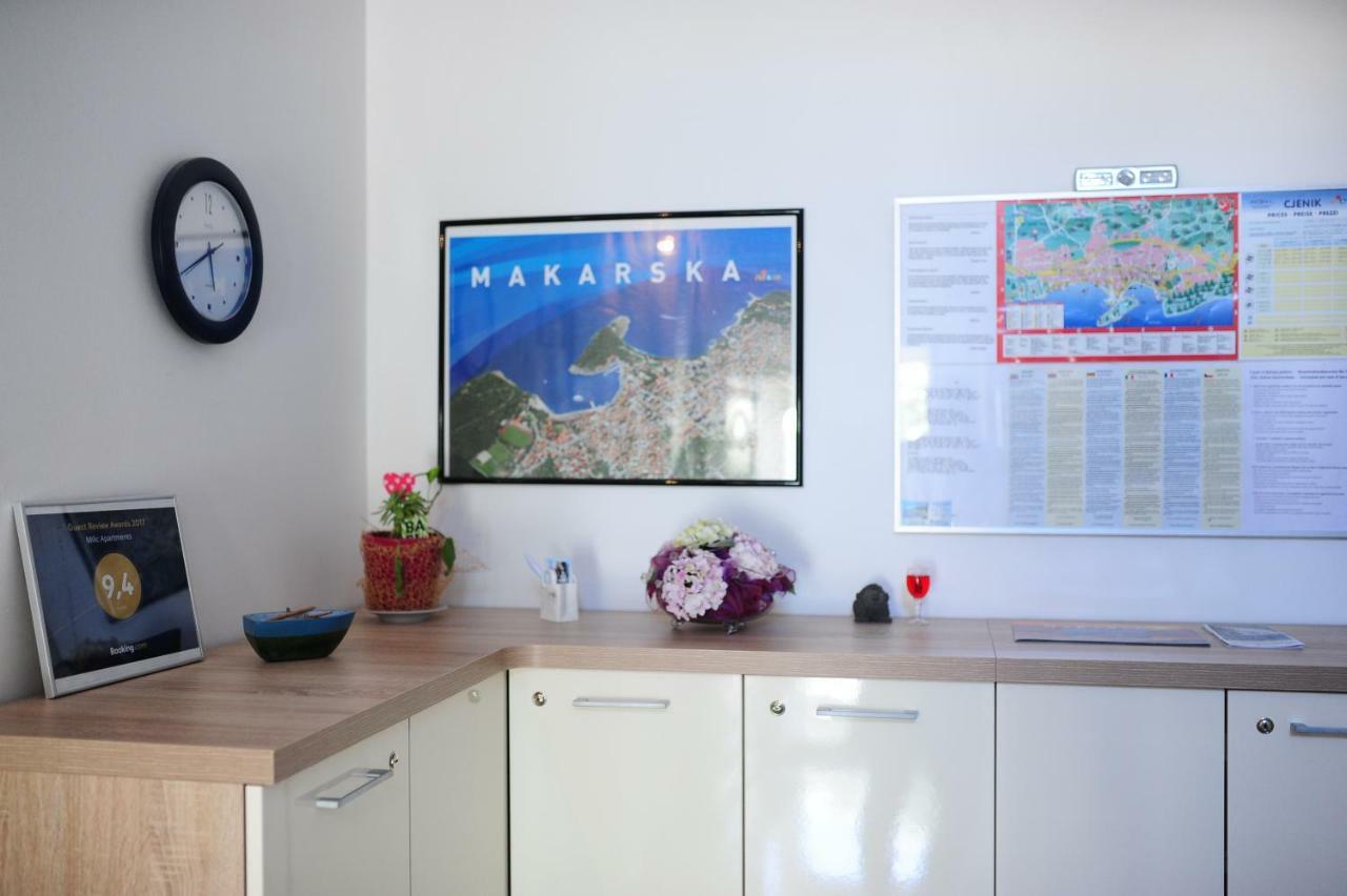Milic Apartments Макарска Екстериор снимка